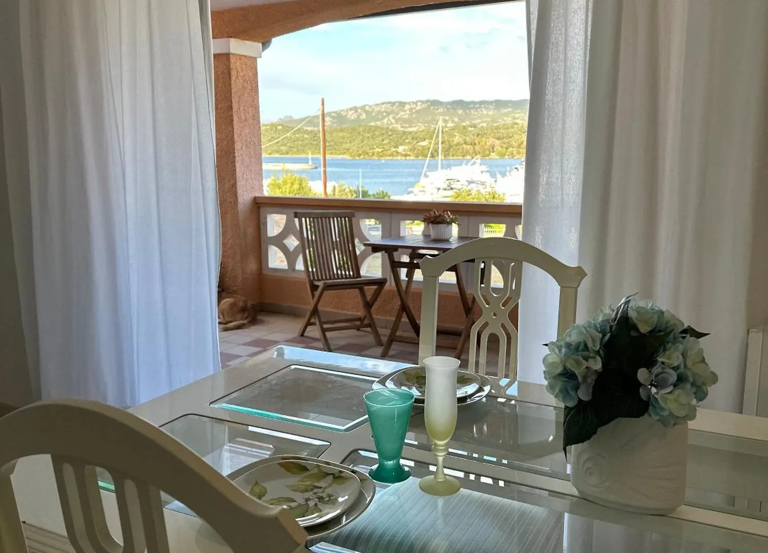 Appartamento Con Vista In Costa Smeralda Cannigione Appartement